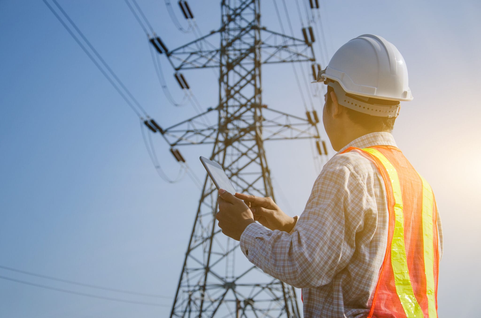 Electrical engineer AdobeStock 306689793